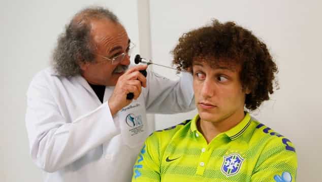 Twitter is not happy that David Luiz made the Fifa team of the year