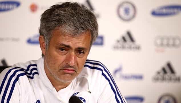 Mourinho takes aim at Jamie Redknapp over Costa “campaign”