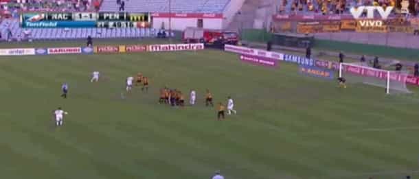 VIDEO: With this stunning 30-yard freekick, 38-year-old Alvaro Recoba proved he’s still got it