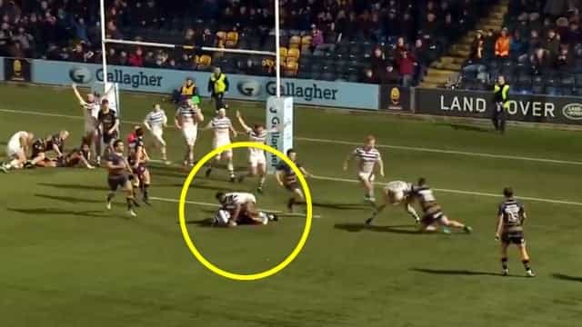 Crazy scenes as Worcester score 99th minute winner against 11-man Bath