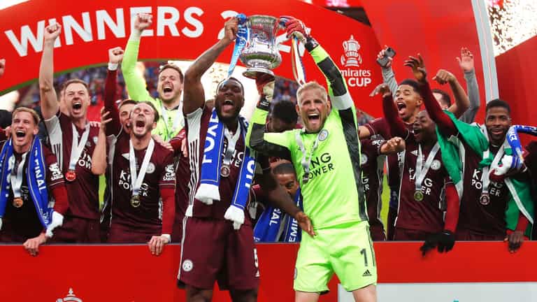 Leicester duo unveil Palestine flag during FA Cup final celebrations Leicester duo unveil Palestine flag during FA Cup final celebrations