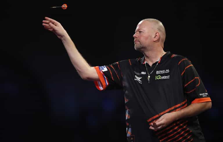 Raymond van Barneveld warns PDC organisers after testing positive for Covid-19
