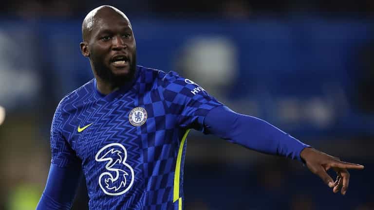 Romelu Lukaku ‘lacks support’ from Chelsea teammates after interview