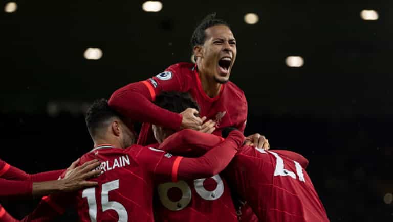 Virgil van Dijk says Liverpool are ready to catch Manchester City