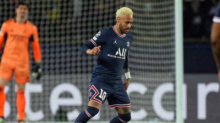 MLS chief fires back at Neymar for patronising vacation comments