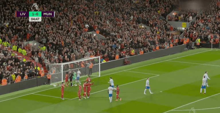 De Gea and Alexander-Arnold square up during Liverpool goal celebration De Gea and Alexander-Arnold square up during Liverpool goal celebration