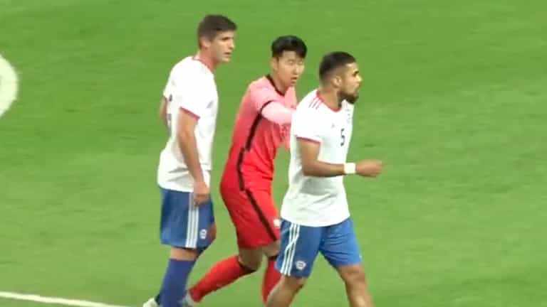 Son Heung-min prevents ‘fight’ between two opponents during Chile win Son Heung-min prevents ‘fight’ between two opponents during Chile win