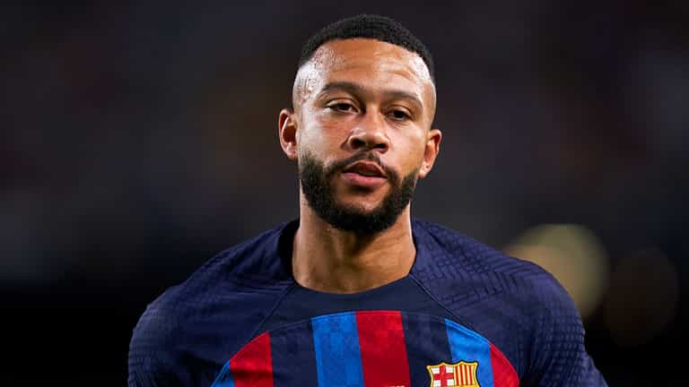Man United considering shock Memphis Depay transfer Man United considering shock Memphis Depay transfer
