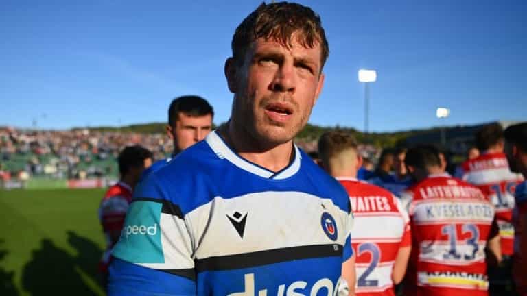 England star shares screenshot of message he sent to opponent after ‘losing my s***’