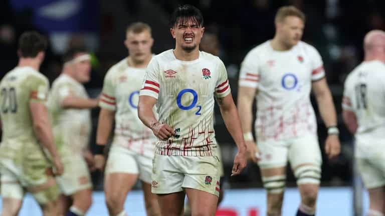 “Men against boys!”- England stars torn into after French rout “Men against boys!”- England stars torn into after French rout