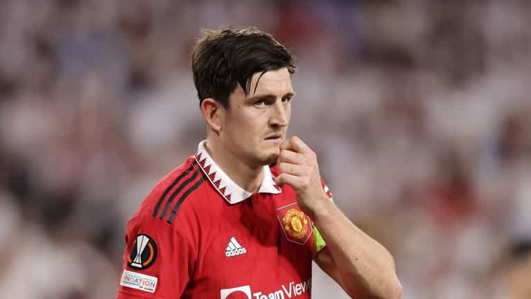 Former Man United defender says that Harry Maguire had to play despite form Former Man United defender says that Harry Maguire had to play despite form