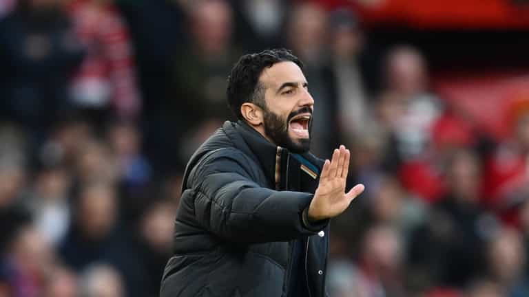 Who is favourite to replace Ruben Amorim at Manchester United?