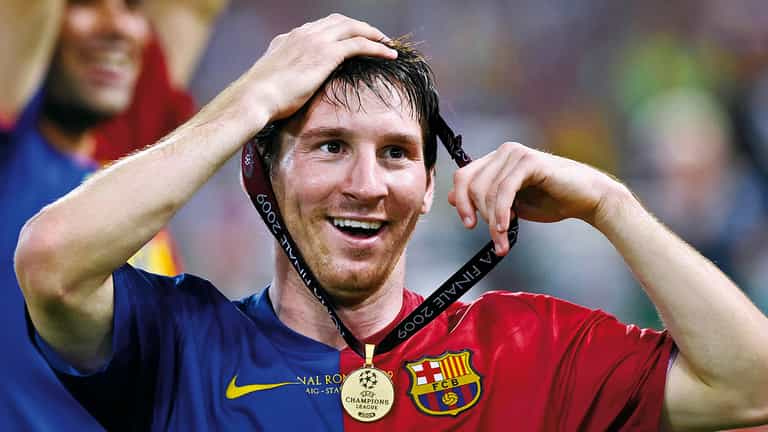 How Lionel Messi was signed for Barcelona on a paper napkin How Lionel Messi was signed for Barcelona on a paper napkin