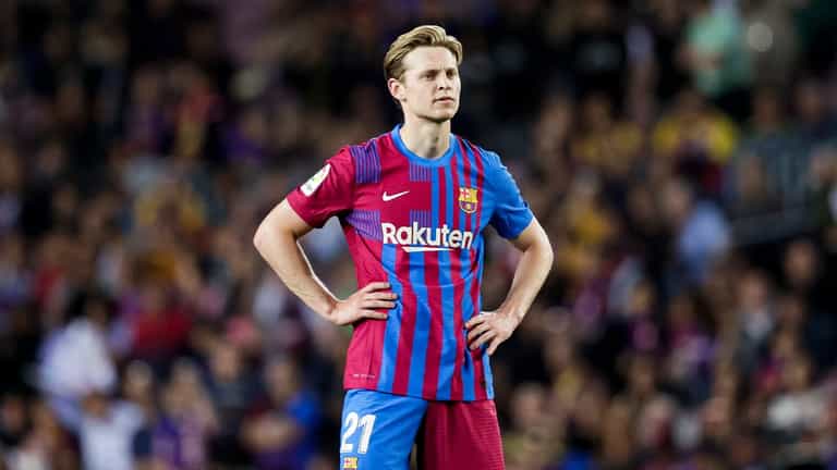 Chelsea interest in Frenkie de Jong may pitch Man United into bidding war Chelsea interest in Frenkie de Jong may pitch Man United into bidding war