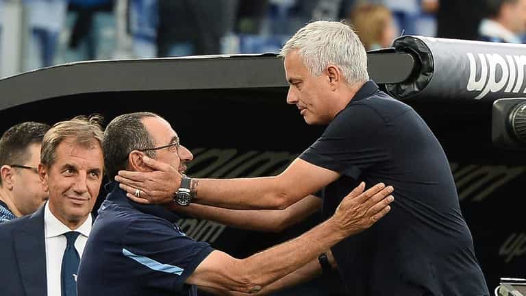 Maurizio Sarri explains ‘big f***ing difference’ between himself and Jose Mourinho Maurizio Sarri explains ‘big f***ing difference’ between himself and Jose Mourinho