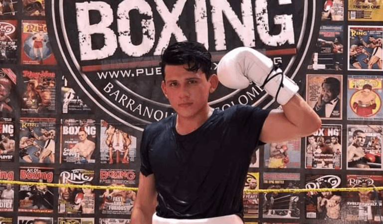 Boxer, 25, dies after knock-out in final minute of fight Boxer, 25, dies after knock-out in final minute of fight