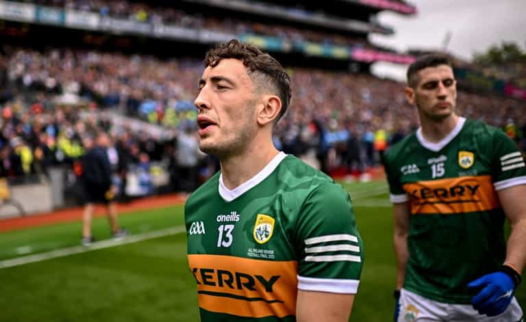 Paudie Clifford avoids ‘captain’s curse’ as he inspires Kerry to victory over Mayo Paudie Clifford avoids ‘captain’s curse’ as he inspires Kerry to victory over Mayo