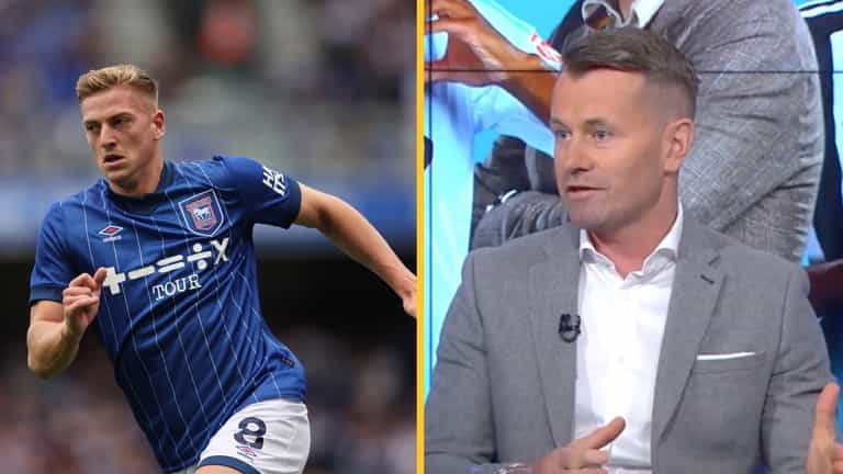 Shay Given calls for Ireland to cap Premier League striker Shay Given calls for Ireland to cap Premier League striker