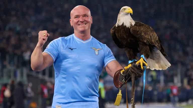 Football club’s falconer sacked for sharing explicit images of his prosthetic penis Football club’s falconer sacked for sharing explicit images of his prosthetic penis