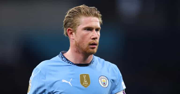 Premier League club hold discussions over signing Kevin De Bruyne Premier League club hold discussions over signing Kevin De Bruyne
