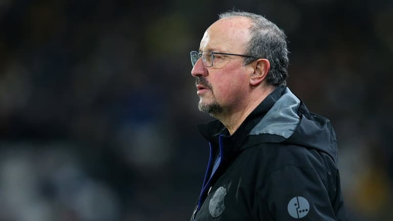 Everton have sacked Rafael Benitez after seven months as manager Everton have sacked Rafael Benitez after seven months as manager
