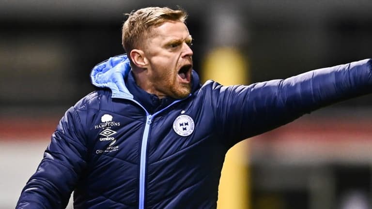 Damien Duff sent off from sideline after protests over Shane Griffin red Damien Duff sent off from sideline after protests over Shane Griffin red