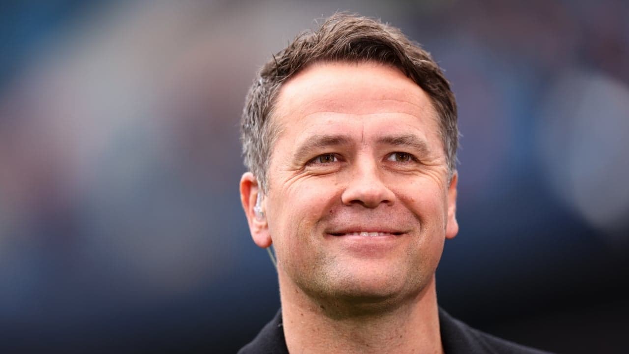 Michael Owen claims Virgil Van Dijk is the best centre-back of all time