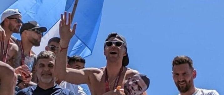Emi Martinez takes trolling of Kylian Mbappe to whole new level on bus parade Emi Martinez takes trolling of Kylian Mbappe to whole new level on bus parade