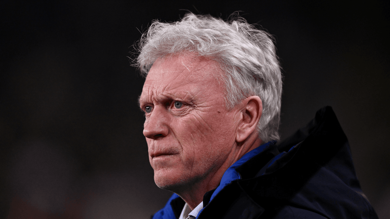 Everton rally around defender after death threats following Liverpool game
