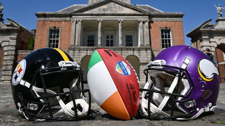 Irish fans left raging as hundreds of thousands flood NFL Dublin ticket queue Irish fans left raging as hundreds of thousands flood NFL Dublin ticket queue