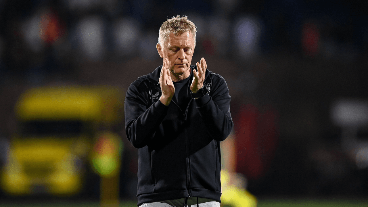 Fans call for Hallgrimsson sacking and already have a replacement