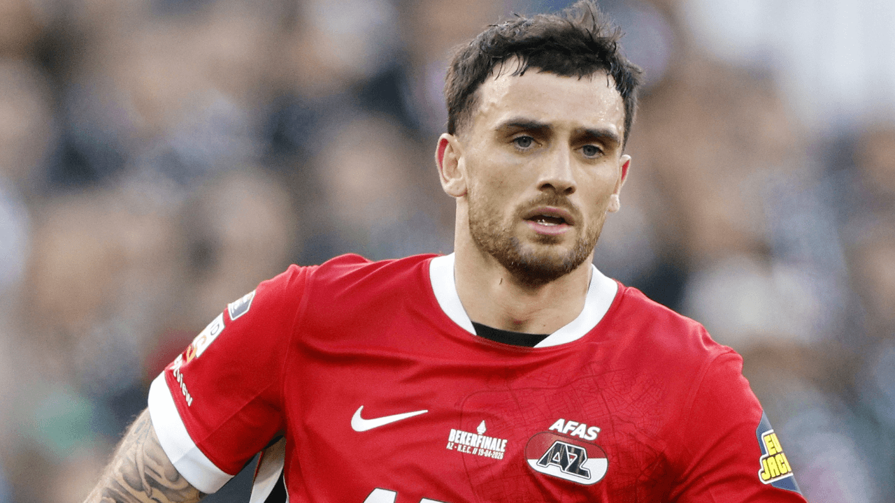 Champions League club ‘in final stages’ of completing Troy Parrott deal