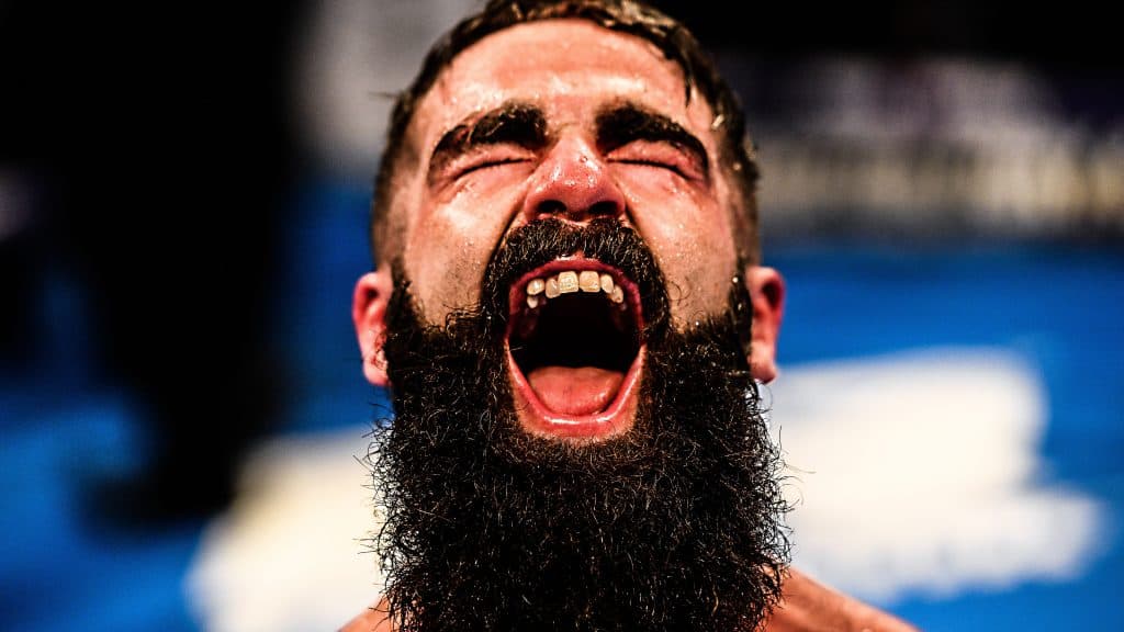 Irish sensation Jono Carroll will fight for world title on St. Patrick’s weekend