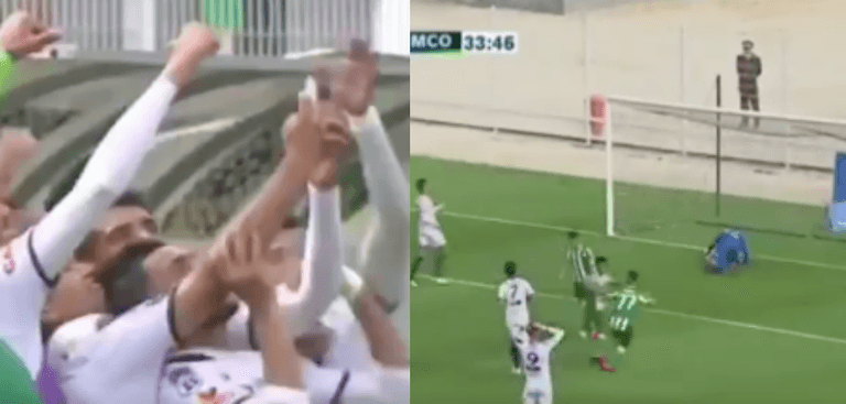 Youssoufia Berrechid attempts ‘Balotelli selfie’ celebration and immediately regret it Youssoufia Berrechid attempts ‘Balotelli selfie’ celebration and immediately regret it