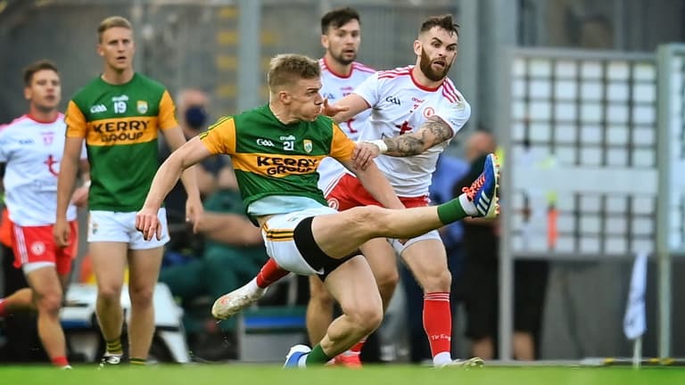 ‘From a Tyrone perspective, I was glad to see Tommy Walsh take that shot’ ‘From a Tyrone perspective, I was glad to see Tommy Walsh take that shot’
