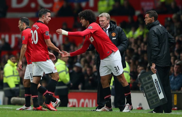 Marouane Fellaini reveals he cried when Man United sacked David Moyes Marouane Fellaini reveals he cried when Man United sacked David Moyes
