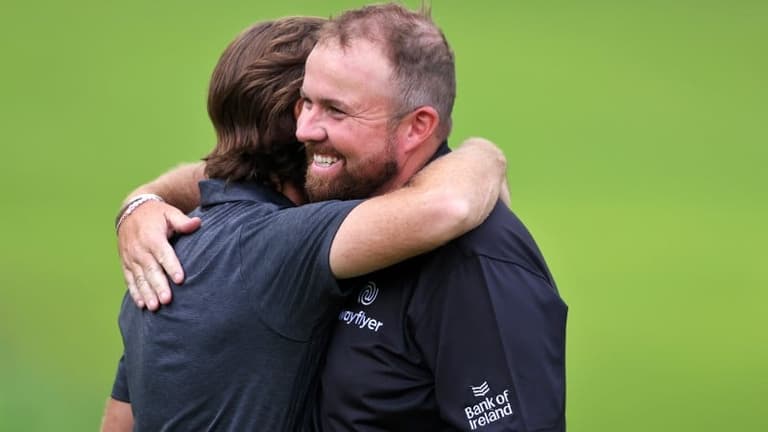 Shane Lowry beats Rory McIlroy to PGA Championship after thrilling finish at Wentworth Shane Lowry beats Rory McIlroy to PGA Championship after thrilling finish at Wentworth