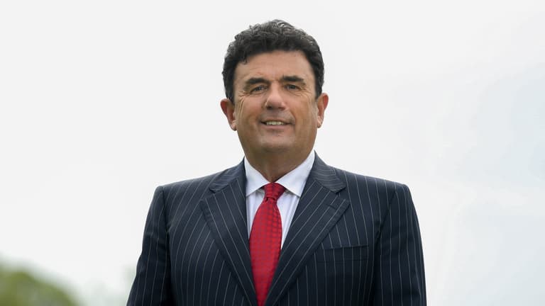 Des Cahill explains why he is stepping down as host of The Sunday Game Des Cahill explains why he is stepping down as host of The Sunday Game