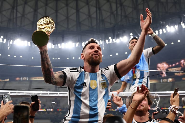 Lionel Messi smashes world record with Instagram World Cup photo Lionel Messi smashes world record with Instagram World Cup photo