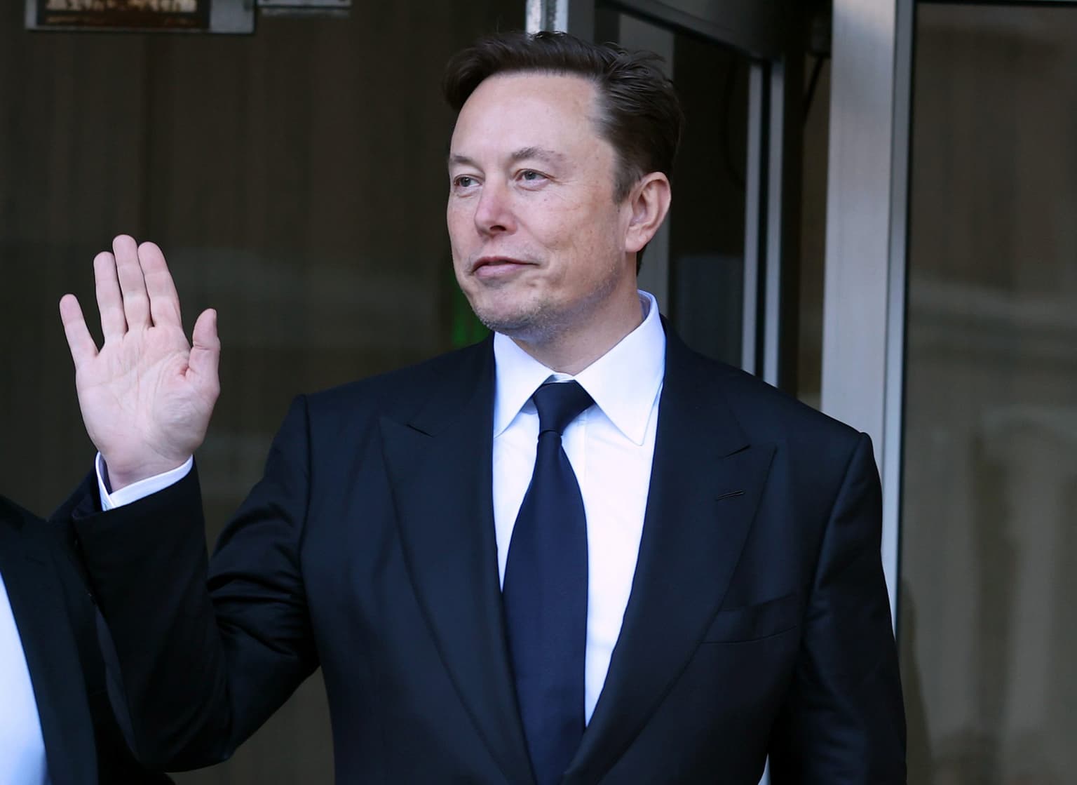 Elon Musk is considering buying Manchester United