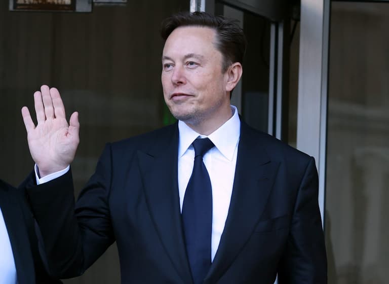 Elon Musk is considering buying Manchester United