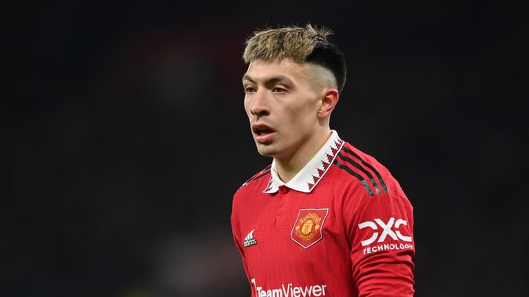Jamie Carragher admits he was wrong about Man United defender Lisandro Martinez