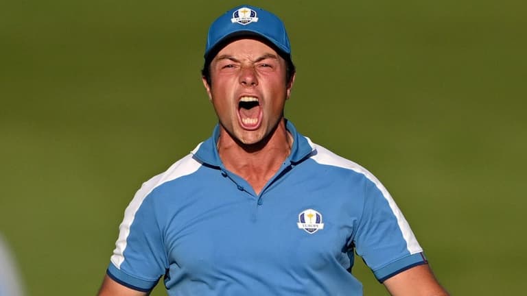 Shane Lowry picked up on TV broadcast as he reacts to stunning Viktor Hovland putt Shane Lowry picked up on TV broadcast as he reacts to stunning Viktor Hovland putt