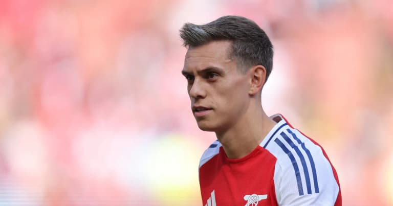 Arsenal in shock as new club launch huge bid for Leandro Trossard Arsenal in shock as new club launch huge bid for Leandro Trossard