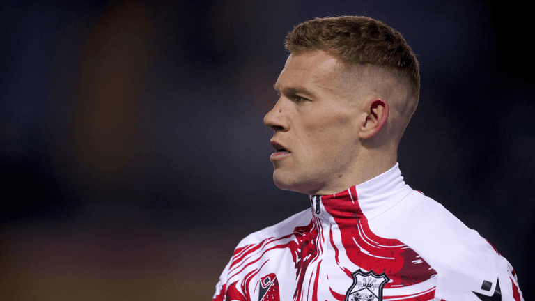 James McClean deletes Instagram post after anti-Irish abuse from fans James McClean deletes Instagram post after anti-Irish abuse from fans