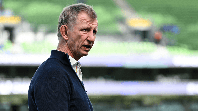 Leo Cullen defends game-losing Leinster decision Leo Cullen defends game-losing Leinster decision
