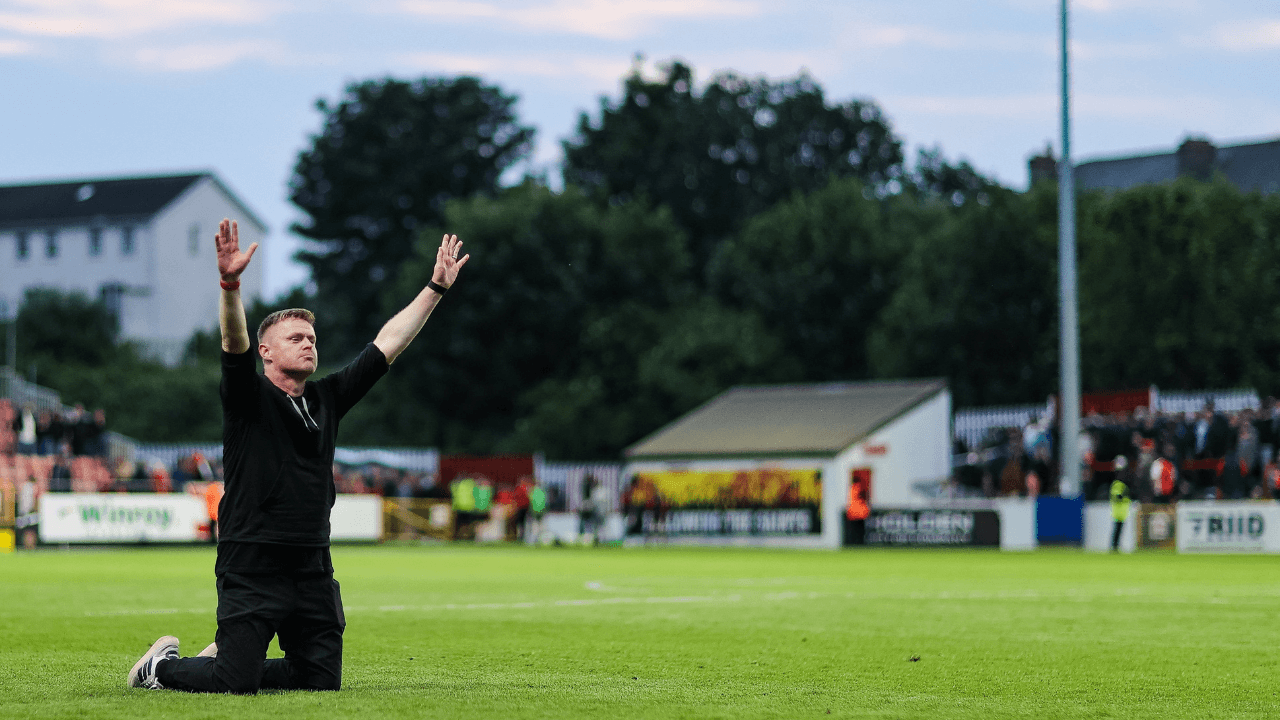 Damien Duff quits as Shelbourne boss after shock meeting