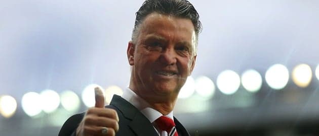 Report: Manchester United to make January move for West Ham defender to cover for Luke Shaw Report: Manchester United to make January move for West Ham defender to cover for Luke Shaw