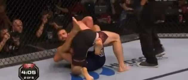 VINE: Luke Rockhold submits Michael Bisping in the second round VINE: Luke Rockhold submits Michael Bisping in the second round