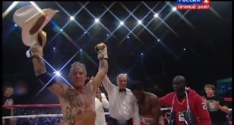 VIDEO: Watch Mickey Rourke finish a Golden Gloves champion earlier tonight VIDEO: Watch Mickey Rourke finish a Golden Gloves champion earlier tonight